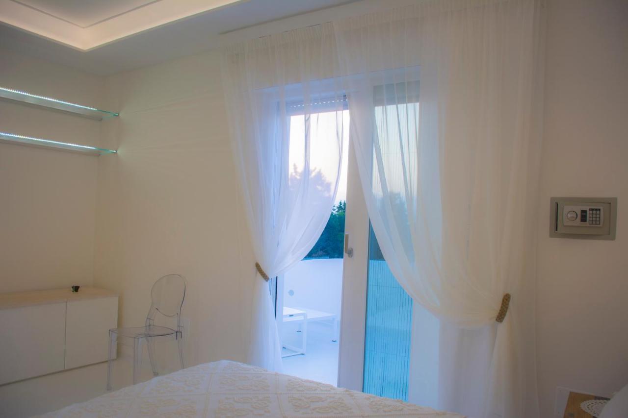 Valentino Luxury Room Porto Cesareo Εξωτερικό φωτογραφία